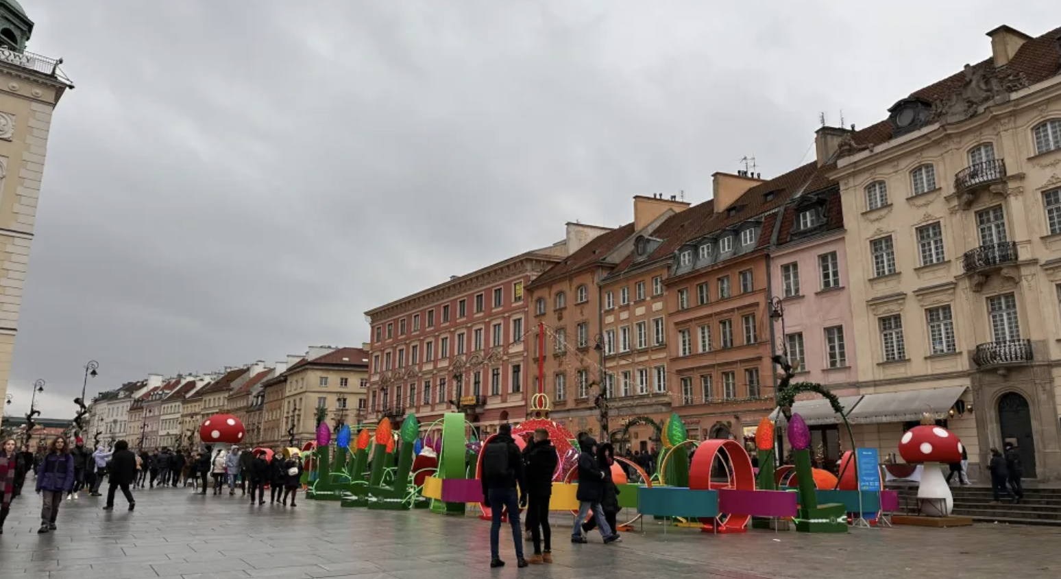 family worldschooling lifestyle learning abroad while traveling