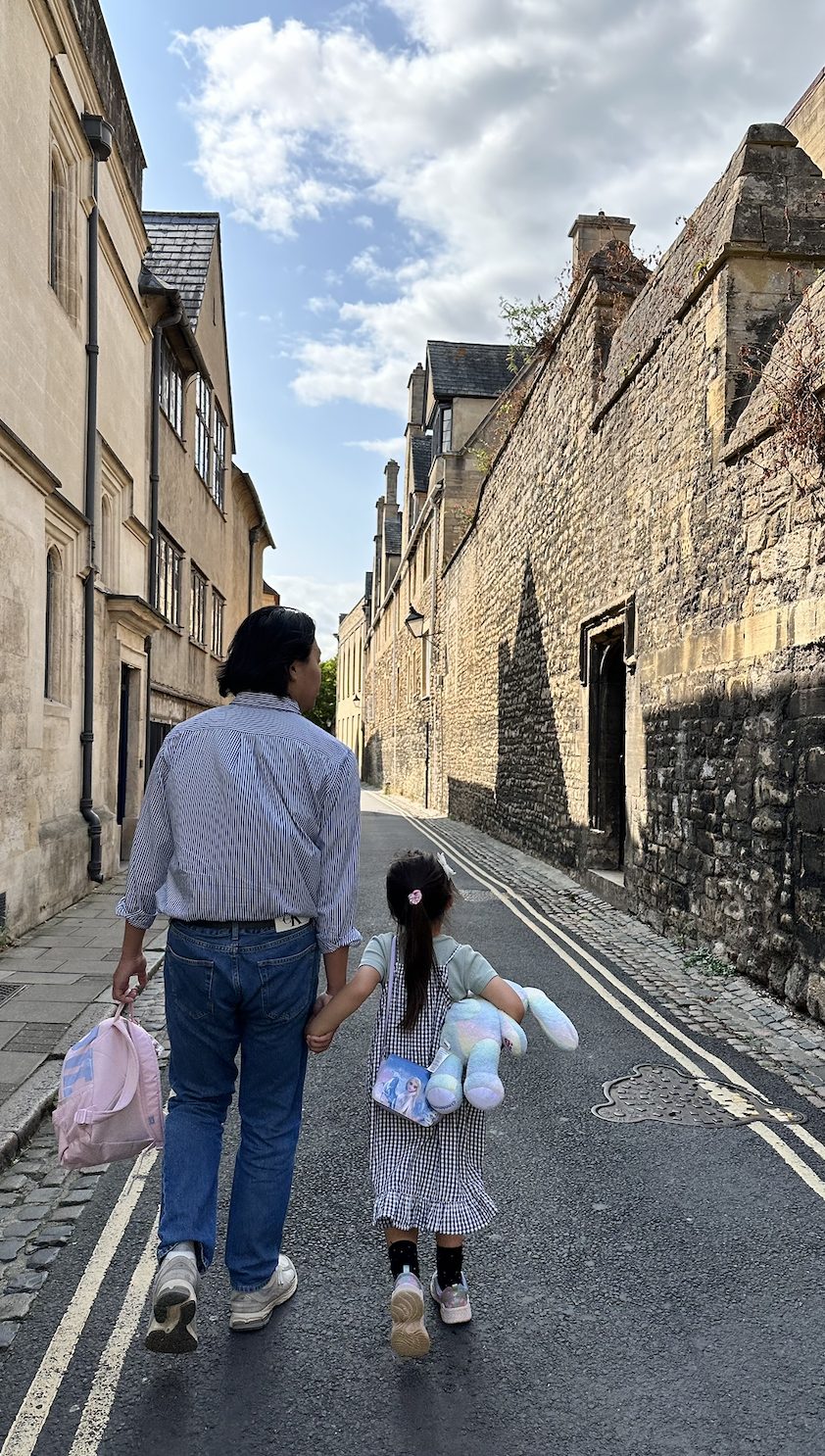What Worldschooling Actually Looks Like (A Real Family Lifestyle Guide)